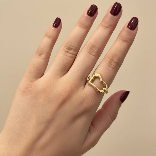 Heart Frame Ring